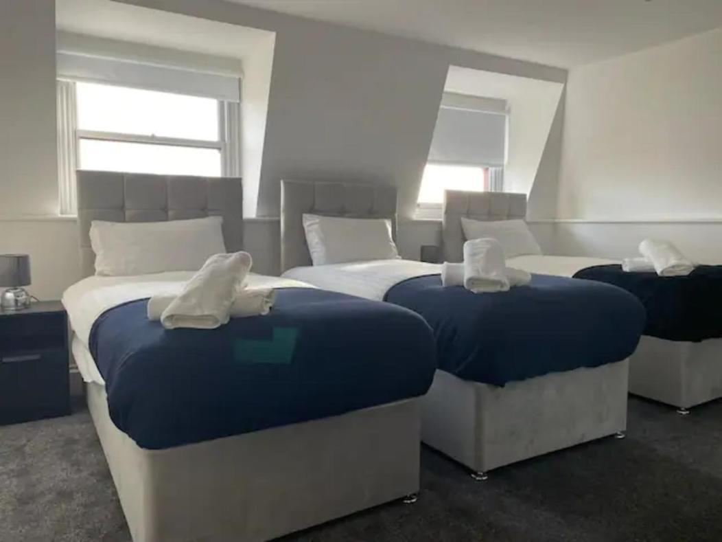 The Royal Crest Hotel Liverpool Room photo